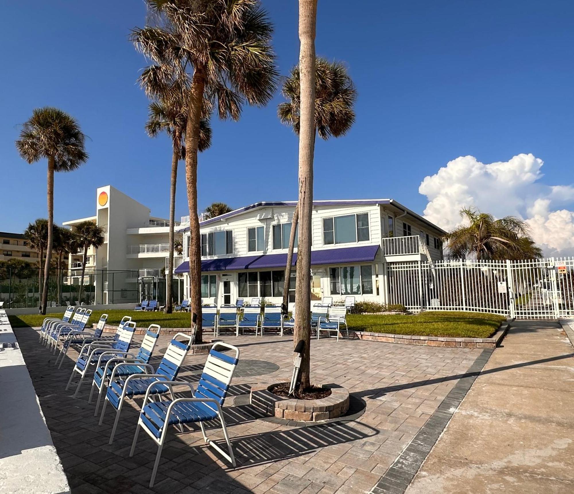 Sea Crest Aparthotel Point O'Rocks Εξωτερικό φωτογραφία